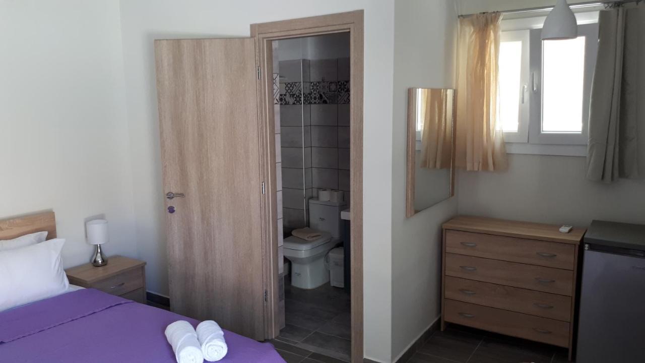Kate-mari Bed & Breakfast *